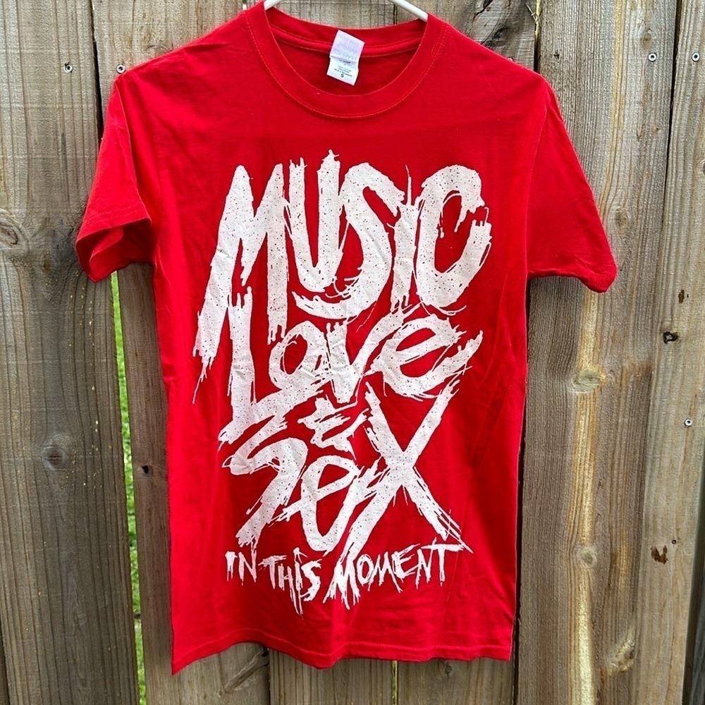 In This Moment Band tee Size Small